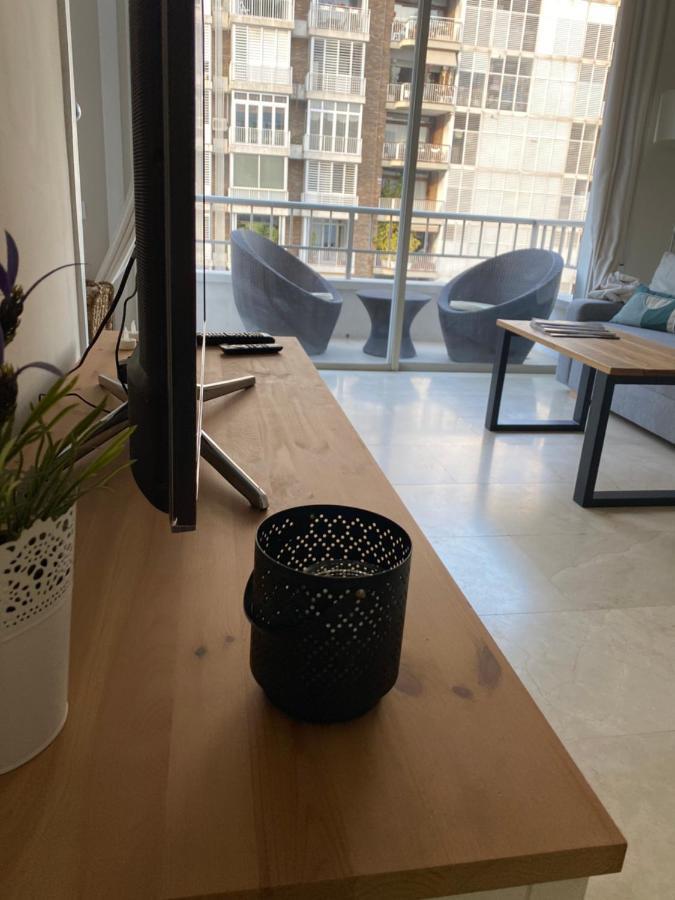 Precioso Y Tranquilo Apartamento Zona Alta Diagonal Barcelona Luaran gambar