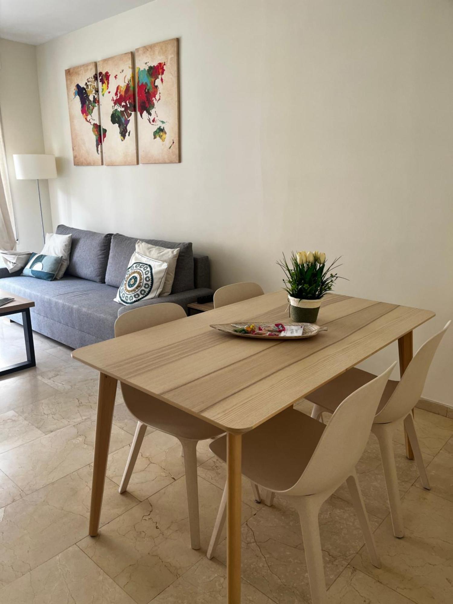 Precioso Y Tranquilo Apartamento Zona Alta Diagonal Barcelona Luaran gambar